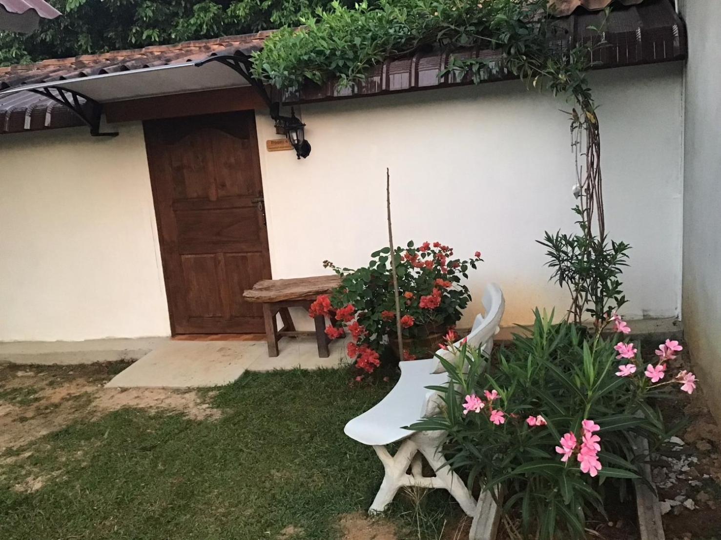 Serenity1 Homestay Chiang Dao Exterior foto